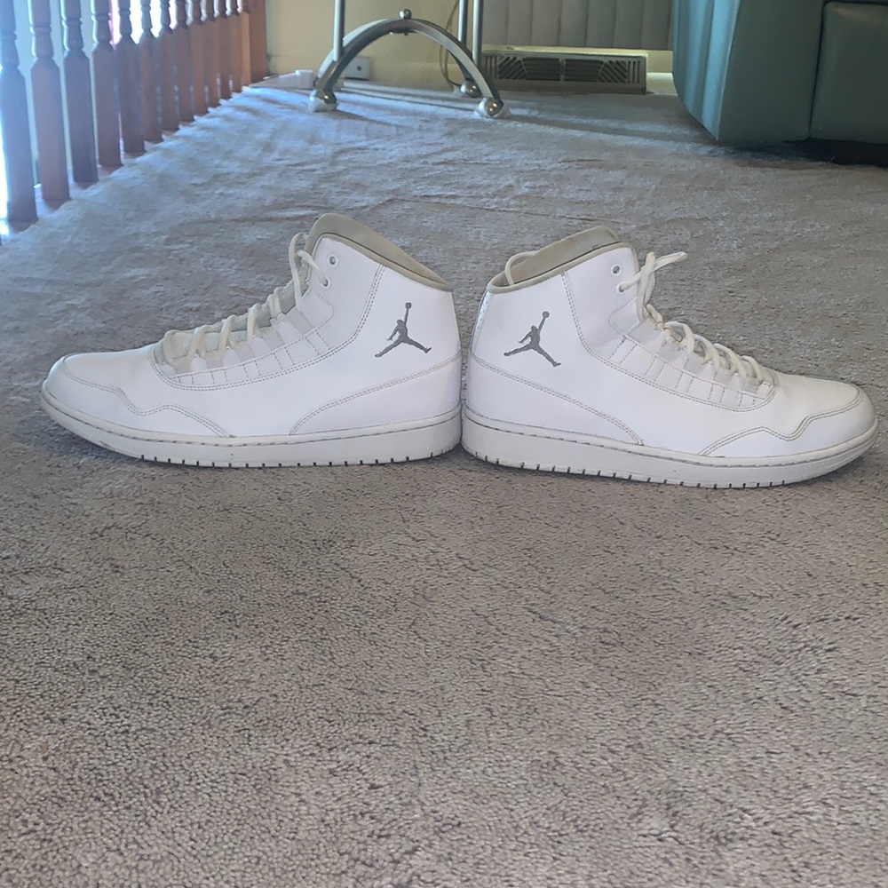 AIR JORDAN Mens Sz 12 Shoes